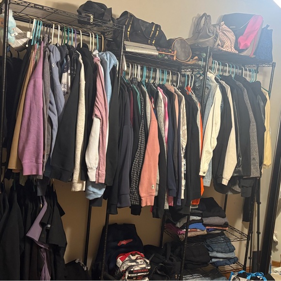 Meet your Posher, Katlin - Picture 2 of 9